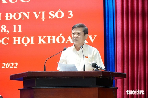 Cử tri tiếp tục đề nghị tăng chế độ, chính sách cho cán bộ cấp cơ sở - Ảnh 1. Cử tri tiếp tục đề nghị tăng chế độ, chính sách cho cán bộ cấp cơ sở - Ảnh 1.