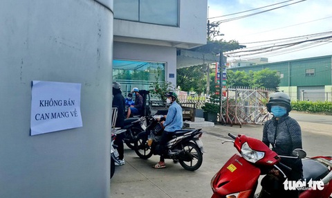 2 bộ Công Thương và Tài chính sẽ rà soát các quy định liên quan xăng dầu - Ảnh 2. 2 bộ Công Thương và Tài chính sẽ rà soát các quy định liên quan xăng dầu - Ảnh 2.