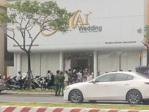Hệ thống ảnh cưới lớn nhất Đà Nẵng bất ngờ đóng cửa, nhiều cặp đôi hoang mang - Ảnh 1. Hệ thống ảnh cưới lớn nhất Đà Nẵng bất ngờ đóng cửa, nhiều cặp đôi hoang mang - Ảnh 1.