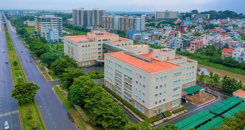 Phản hồi 14-10: Thương tiếc người thầy vừa có tâm có tầm; Ủng hộ TP.HCM không ôm đồm... - Ảnh 6. Phản hồi 14-10: Thương tiếc người thầy vừa có tâm có tầm; Ủng hộ TP.HCM không ôm đồm... - Ảnh 6.