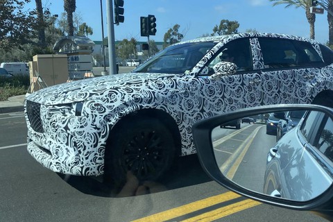 CX-90 - SUV lớn nhất của Mazda lộ diện, sớm ra mắt với giá ngang xe sang - Ảnh 1. CX-90 - SUV lớn nhất của Mazda lộ diện, sớm ra mắt với giá ngang xe sang - Ảnh 1.