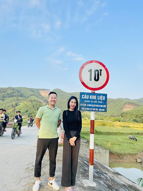 Ảnh vui sao Việt 15-10: Mỹ Tâm nhí nhảnh tuổi 41 - Ảnh 2. Ảnh vui sao Việt 15-10: Mỹ Tâm nhí nhảnh tuổi 41 - Ảnh 2.