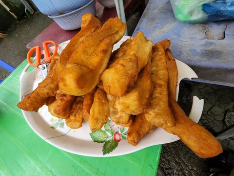 Tô cháo chả nóng hổi giữa trời chiều Phú Quốc - Ảnh 5. Tô cháo chả nóng hổi giữa trời chiều Phú Quốc - Ảnh 5.