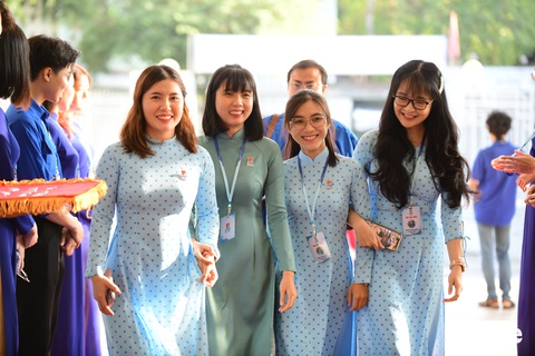 Bạn trẻ TP.HCM trải nghiệm công nghệ thực tế ảo tại Đại hội Đoàn - Ảnh 4. Bạn trẻ TP.HCM trải nghiệm công nghệ thực tế ảo tại Đại hội Đoàn - Ảnh 4.