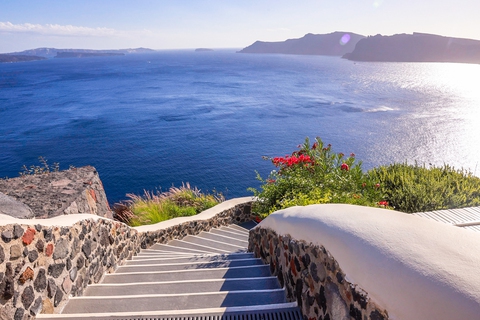 Khám phá thiên đường Santorini cùng blogger du lịch Ngô Trần Hải An - Ảnh 14. Khám phá thiên đường Santorini cùng blogger du lịch Ngô Trần Hải An - Ảnh 14.