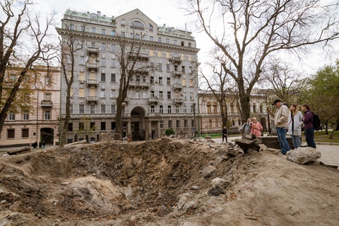 Nga nói tiếp tục chiến đấu ở Ukraine dù NATO có tham gia hay không - Ảnh 1. Nga nói tiếp tục chiến đấu ở Ukraine dù NATO có tham gia hay không - Ảnh 1.