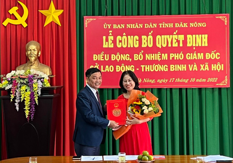 Nguyên giám đốc Sở Y tế Đắk Nông xin nghỉ việc ngay sau khi nhận nhiệm vụ mới - Ảnh 1. Nguyên giám đốc Sở Y tế Đắk Nông xin nghỉ việc ngay sau khi nhận nhiệm vụ mới - Ảnh 1.