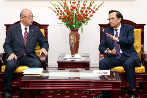 Việt Nam đề nghị Nhật nhận lao động ngành nhà hàng, khách sạn, lái xe buýt - Ảnh 1. Việt Nam đề nghị Nhật nhận lao động ngành nhà hàng, khách sạn, lái xe buýt - Ảnh 1.