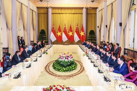Chủ tịch nước đón và hội đàm Tổng thống Singapore thăm cấp nhà nước Việt Nam - Ảnh 6. Chủ tịch nước đón và hội đàm Tổng thống Singapore thăm cấp nhà nước Việt Nam - Ảnh 6.