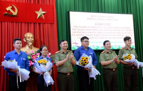 Phòng Cảnh vệ miền Nam kỷ niệm 66 năm thành lập - Ảnh 1. Phòng Cảnh vệ miền Nam kỷ niệm 66 năm thành lập - Ảnh 1.