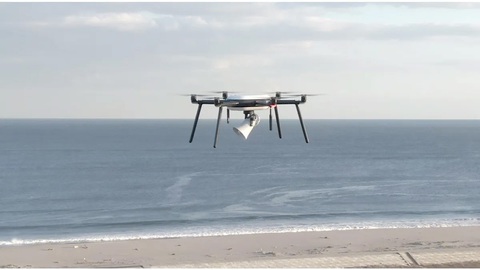 Nhật Bản thử nghiệm hệ thống cảnh báo sóng thần bằng UAV - Ảnh 1. Nhật Bản thử nghiệm hệ thống cảnh báo sóng thần bằng UAV - Ảnh 1.