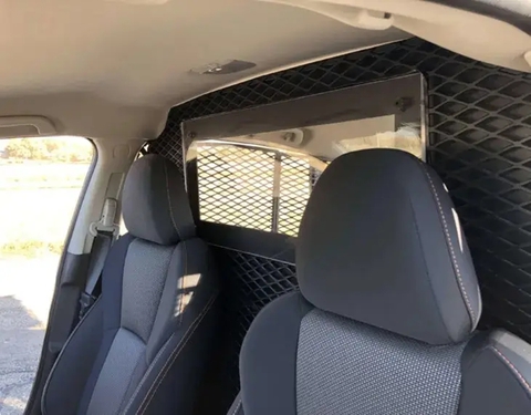 Xe Subaru bọc thép khó hiểu: Quảng cáo chống bom đạn, trông vẫn như xe thường, giá chỉ từ 1,2 tỉ - Ảnh 6. Xe Subaru bọc thép khó hiểu: Quảng cáo chống bom đạn, trông vẫn như xe thường, giá chỉ từ 1,2 tỉ - Ảnh 6.