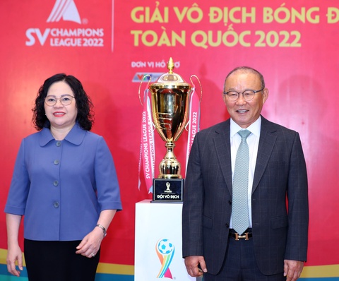 HLV Park Hang Seo xuất hiện tại lễ công bố Giải bóng đá sinh viên toàn quốc 2022 - Ảnh 1. HLV Park Hang Seo xuất hiện tại lễ công bố Giải bóng đá sinh viên toàn quốc 2022 - Ảnh 1.