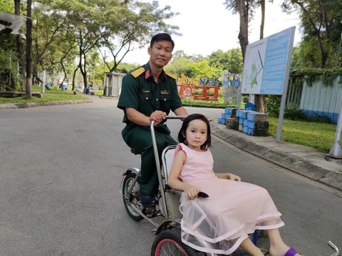 Nước mắt mồ côi đã thôi rơi - Ảnh 1. Nước mắt mồ côi đã thôi rơi - Ảnh 1.