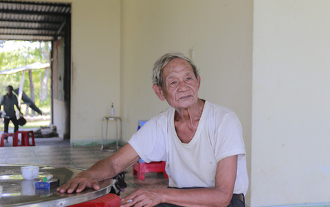 Ông Y Luyện Niê Kđăm nêu gương cán bộ có lòng tự trọng - Ảnh 1. Ông Y Luyện Niê Kđăm nêu gương cán bộ có lòng tự trọng - Ảnh 1.