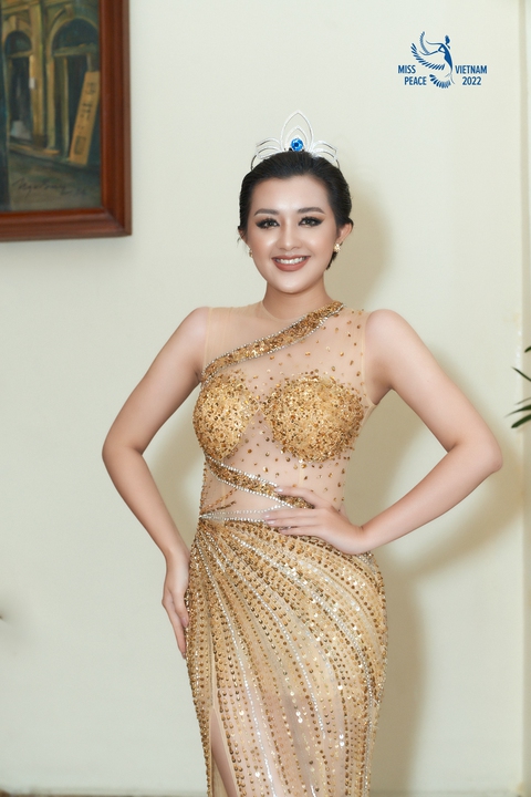 Ngắm top 3 Miss Peace Vietnam 2022 rạng rỡ về TP.HCM - Ảnh 6. Ngắm top 3 Miss Peace Vietnam 2022 rạng rỡ về TP.HCM - Ảnh 6.