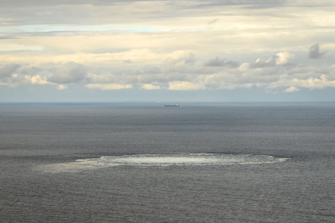 Đường ống Nord Stream 2 dừng rò rỉ - Ảnh 1. Đường ống Nord Stream 2 dừng rò rỉ - Ảnh 1.