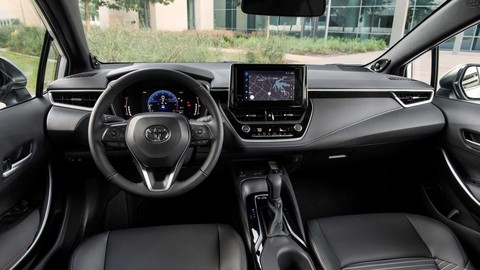 Xe bán chạy nhất thế giới Toyota Corolla nâng cấp nhẹ, giảm giá bản hybrid - Ảnh 16. Xe bán chạy nhất thế giới Toyota Corolla nâng cấp nhẹ, giảm giá bản hybrid - Ảnh 16.