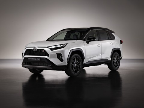SUV cỡ trung bán chạy nhất thế giới Toyota RAV4 bổ sung phiên bản giả hiệu suất cao - Ảnh 5. SUV cỡ trung bán chạy nhất thế giới Toyota RAV4 bổ sung phiên bản giả hiệu suất cao - Ảnh 5.