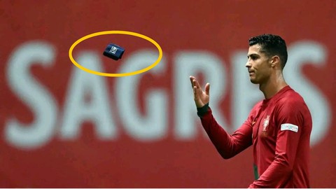 Những lần Ronaldo cư xử xấu xí từ ngày trở lại M.U - Ảnh 3. Những lần Ronaldo cư xử xấu xí từ ngày trở lại M.U - Ảnh 3.