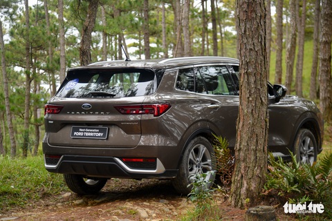 Đánh giá Ford Territory trước khi xuống tiền: Xe gầm cao cho người thích lái điềm đạm - Ảnh 9. Đánh giá Ford Territory trước khi xuống tiền: Xe gầm cao cho người thích lái điềm đạm - Ảnh 9.