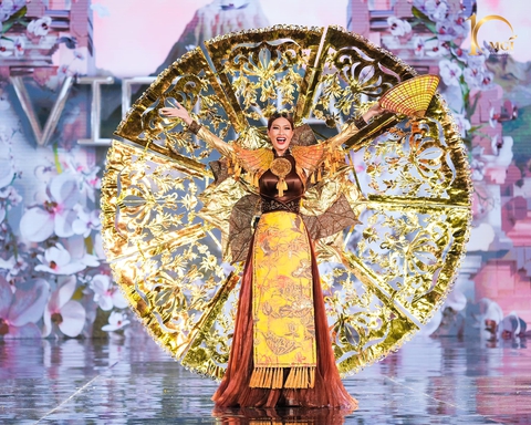 Thí sinh Miss Grand International tập yoga, múa ba lê... khi diễn trang phục dân tộc - Ảnh 17. Thí sinh Miss Grand International tập yoga, múa ba lê... khi diễn trang phục dân tộc - Ảnh 17.