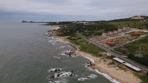 “Điểm mặt” 43 dự án chậm tiến độ, không đưa đất vào sử dụng ở Bình Thuận - Ảnh 1. “Điểm mặt” 43 dự án chậm tiến độ, không đưa đất vào sử dụng ở Bình Thuận - Ảnh 1.