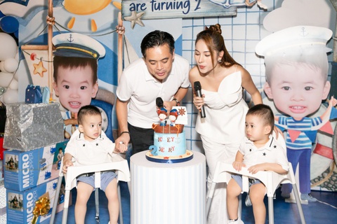 Dàn sao Việt lên ‘con tàu khổng lồ’ mừng sinh nhật cặp song sinh của Dương Khắc Linh, Sara Lưu - Ảnh 1. Dàn sao Việt lên ‘con tàu khổng lồ’ mừng sinh nhật cặp song sinh của Dương Khắc Linh, Sara Lưu - Ảnh 1.