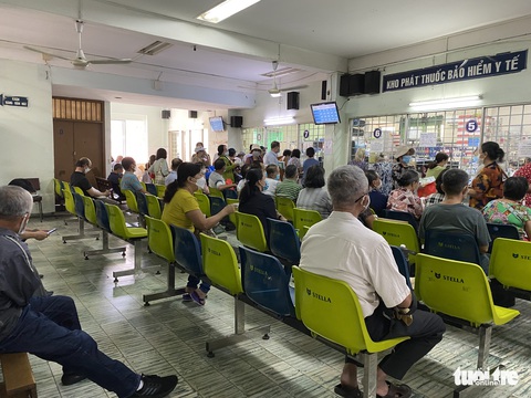 Bảo hiểm không thanh toán hơn 1.400 tỉ đồng, Sở Y tế TP.HCM nêu loạt nguyên nhân - Ảnh 2. Bảo hiểm không thanh toán hơn 1.400 tỉ đồng, Sở Y tế TP.HCM nêu loạt nguyên nhân - Ảnh 2.
