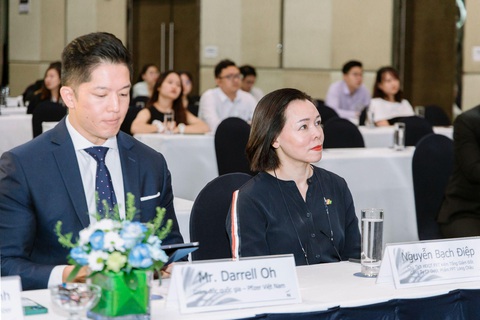Khám chữa bệnh từ xa miễn phí tại nhà thuốc triển khai tại Việt Nam - Ảnh 2. Khám chữa bệnh từ xa miễn phí tại nhà thuốc triển khai tại Việt Nam - Ảnh 2.