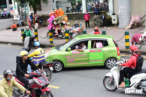 Cường Ba Cu - Gã giang hồ hoàn lương chăm lo bữa ăn cho bệnh nhân nghèo - Ảnh 4. Cường Ba Cu - Gã giang hồ hoàn lương chăm lo bữa ăn cho bệnh nhân nghèo - Ảnh 4.