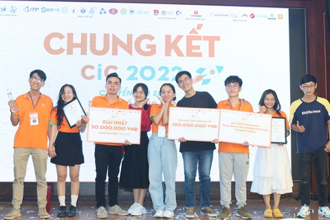 App đặt ‘cơm nhà’ của sinh viên giành gói ươm tạo 100 triệu đồng - Ảnh 2. App đặt ‘cơm nhà’ của sinh viên giành gói ươm tạo 100 triệu đồng - Ảnh 2.