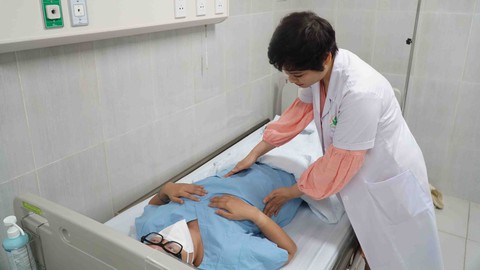Nhiều phụ nữ mới ngoài 20 đã mãn kinh, suy buồng trứng - Ảnh 1. Nhiều phụ nữ mới ngoài 20 đã mãn kinh, suy buồng trứng - Ảnh 1.