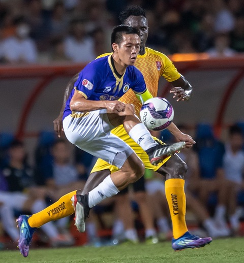 Vòng 21 V-League 2022: Cùng đua vô địch - Ảnh 1. Vòng 21 V-League 2022: Cùng đua vô địch - Ảnh 1.