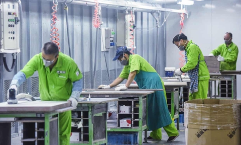 Trung Quốc công bố GDP quý 3 tăng trưởng cao hơn dự kiến, lạc quan về quý 4 - Ảnh 1. Trung Quốc công bố GDP quý 3 tăng trưởng cao hơn dự kiến, lạc quan về quý 4 - Ảnh 1.