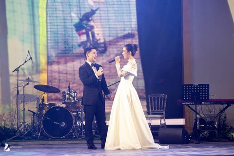Đỗ Mỹ Linh tiết lộ điều ấn tượng nhất về con trai bầu Hiển - Ảnh 2. Đỗ Mỹ Linh tiết lộ điều ấn tượng nhất về con trai bầu Hiển - Ảnh 2.