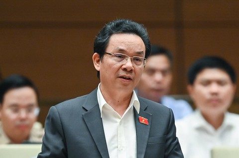 Đại biểu Quốc hội: Bệnh viện công lớn xin thôi tự chủ, bác sĩ nghỉ việc là thất bại của chính sách - Ảnh 1. Đại biểu Quốc hội: Bệnh viện công lớn xin thôi tự chủ, bác sĩ nghỉ việc là thất bại của chính sách - Ảnh 1.