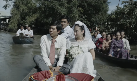 Tro tàn rực rỡ tung trailer: Lửa đẹp lắm, lửa làm em mê mẩn - Ảnh 2. Tro tàn rực rỡ tung trailer: Lửa đẹp lắm, lửa làm em mê mẩn - Ảnh 2.