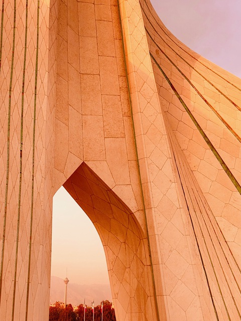 Choáng ngợp với những mái vòm cổ tích ở Iran - xứ sở Ba Tư diệu kỳ - Ảnh 16. Choáng ngợp với những mái vòm cổ tích ở Iran - xứ sở Ba Tư diệu kỳ - Ảnh 16.