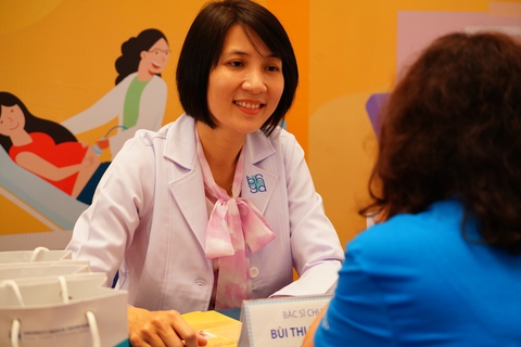 Chương trình tư vấn ‘Hành trình xương khỏe mỗi ngày’ - Ảnh 6. Chương trình tư vấn ‘Hành trình xương khỏe mỗi ngày’ - Ảnh 6.
