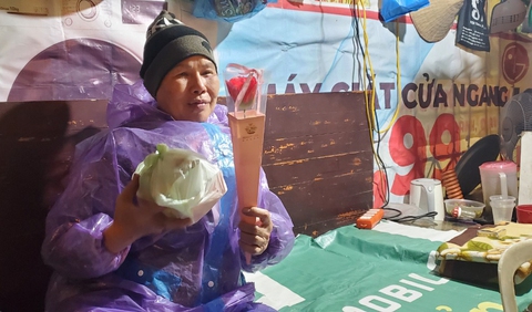 Hơi ấm người dưng - Kỳ 2: Đem hơi ấm đến người không nhà - Ảnh 3. Hơi ấm người dưng - Kỳ 2: Đem hơi ấm đến người không nhà - Ảnh 3.