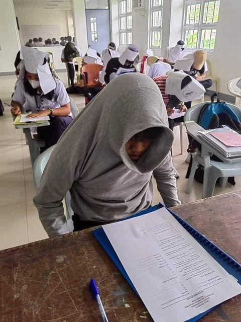 Sáng kiến chống gian lận thi cử của sinh viên gây bão mạng - Ảnh 13. Sáng kiến chống gian lận thi cử của sinh viên gây bão mạng - Ảnh 13.