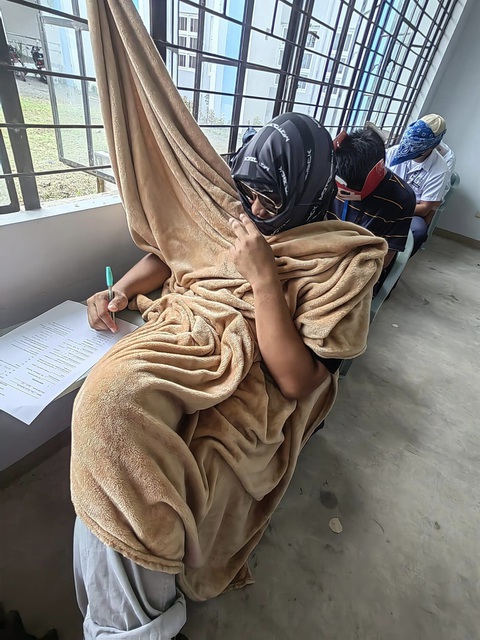 Sáng kiến chống gian lận thi cử của sinh viên gây bão mạng - Ảnh 10. Sáng kiến chống gian lận thi cử của sinh viên gây bão mạng - Ảnh 10.