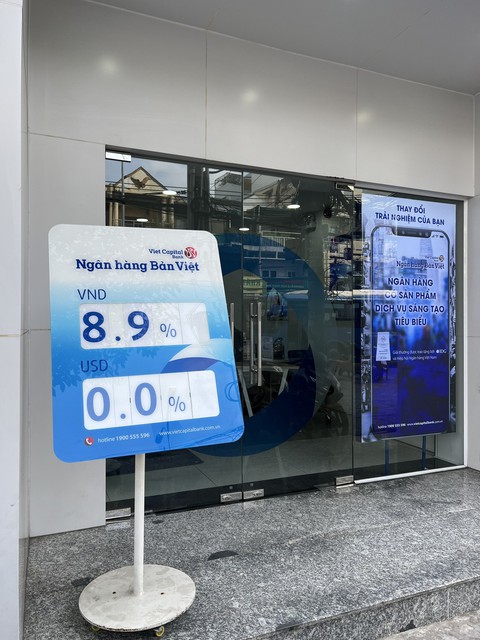 Hôm nay 26-10, lãi suất huy động cao nhất lên 9,3%/năm - Ảnh 1. Hôm nay 26-10, lãi suất huy động cao nhất lên 9,3%/năm - Ảnh 1.