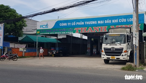 Miền Tây nhiều cây xăng vẫn mở cửa nhưng vô thì nhân viên nói… hết xăng - Ảnh 2. Miền Tây nhiều cây xăng vẫn mở cửa nhưng vô thì nhân viên nói… hết xăng - Ảnh 2.