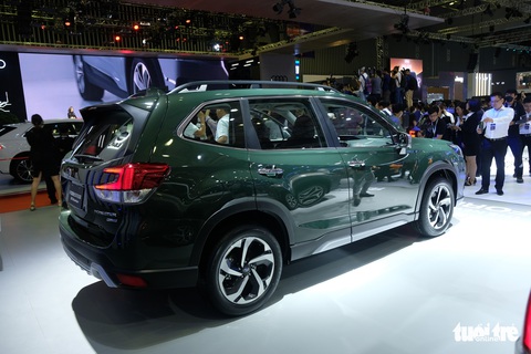 Subaru Forester 2023 giá từ 969 triệu đồng tại Việt Nam: Thiết kế mới, thêm công nghệ an toàn - Ảnh 3. Subaru Forester 2023 giá từ 969 triệu đồng tại Việt Nam: Thiết kế mới, thêm công nghệ an toàn - Ảnh 3.