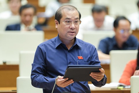 Đại biểu Quốc hội: Cơ chế đặc thù cho TP Buôn Ma Thuột còn quá khiêm tốn - Ảnh 1. Đại biểu Quốc hội: Cơ chế đặc thù cho TP Buôn Ma Thuột còn quá khiêm tốn - Ảnh 1.