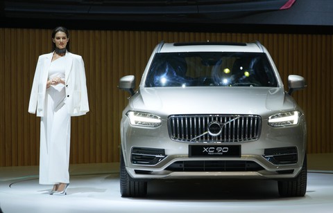 Volvo chào hàng khách Việt loạt xe xanh, tràn ngập công nghệ - Ảnh 1. Volvo chào hàng khách Việt loạt xe xanh, tràn ngập công nghệ - Ảnh 1.