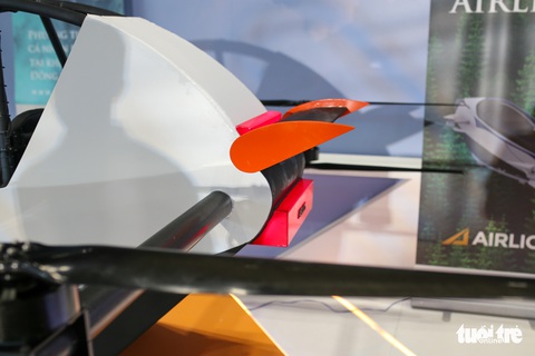 ‘Máy bay’ 1 chỗ giá hơn 2 tỉ tại VMS 2022: 33km/lần sạc, đã thử 100 giờ bay - Ảnh 5. ‘Máy bay’ 1 chỗ giá hơn 2 tỉ tại VMS 2022: 33km/lần sạc, đã thử 100 giờ bay - Ảnh 5.