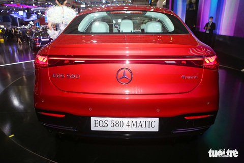 Ô tô điện Mercedes-Benz EQS 580 chào khách Việt với giá gần 6 tỉ đồng - Ảnh 4. Ô tô điện Mercedes-Benz EQS 580 chào khách Việt với giá gần 6 tỉ đồng - Ảnh 4.